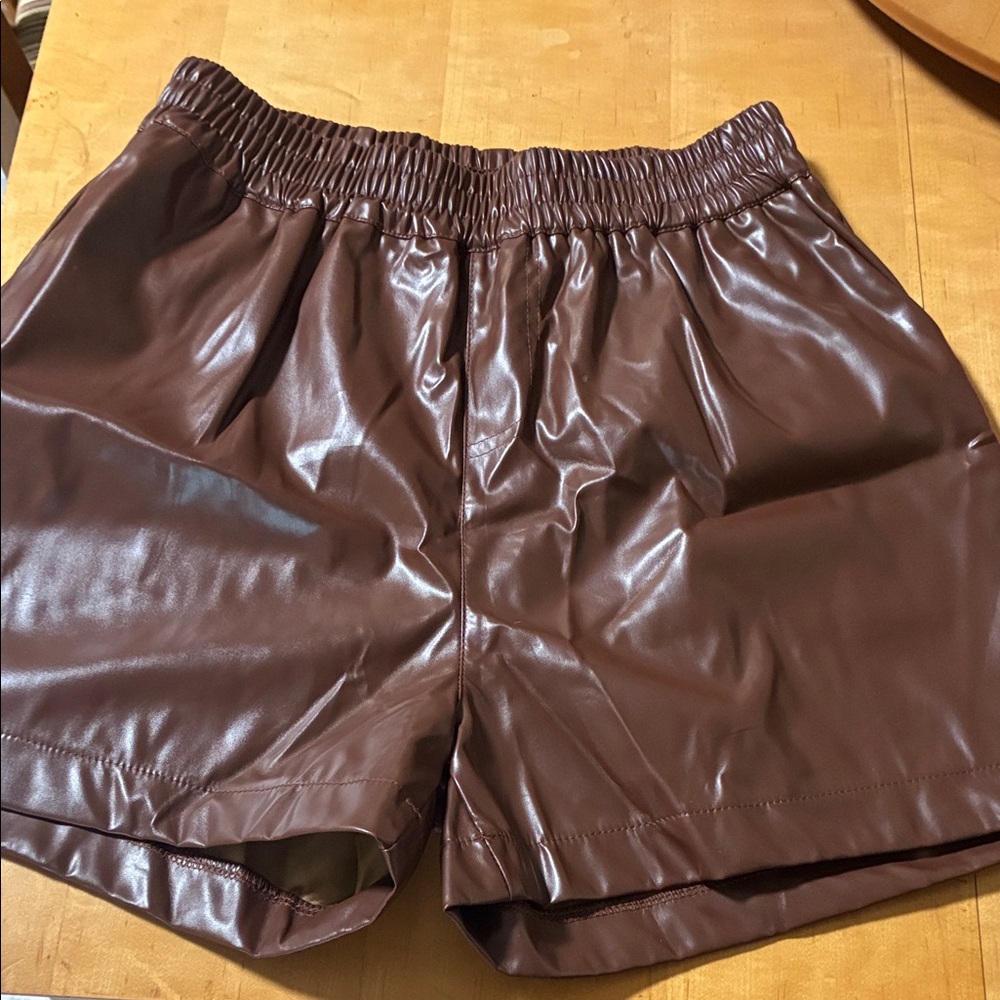 NEW!! Women's Faux Leather Brown Elastic-Waist Shorts